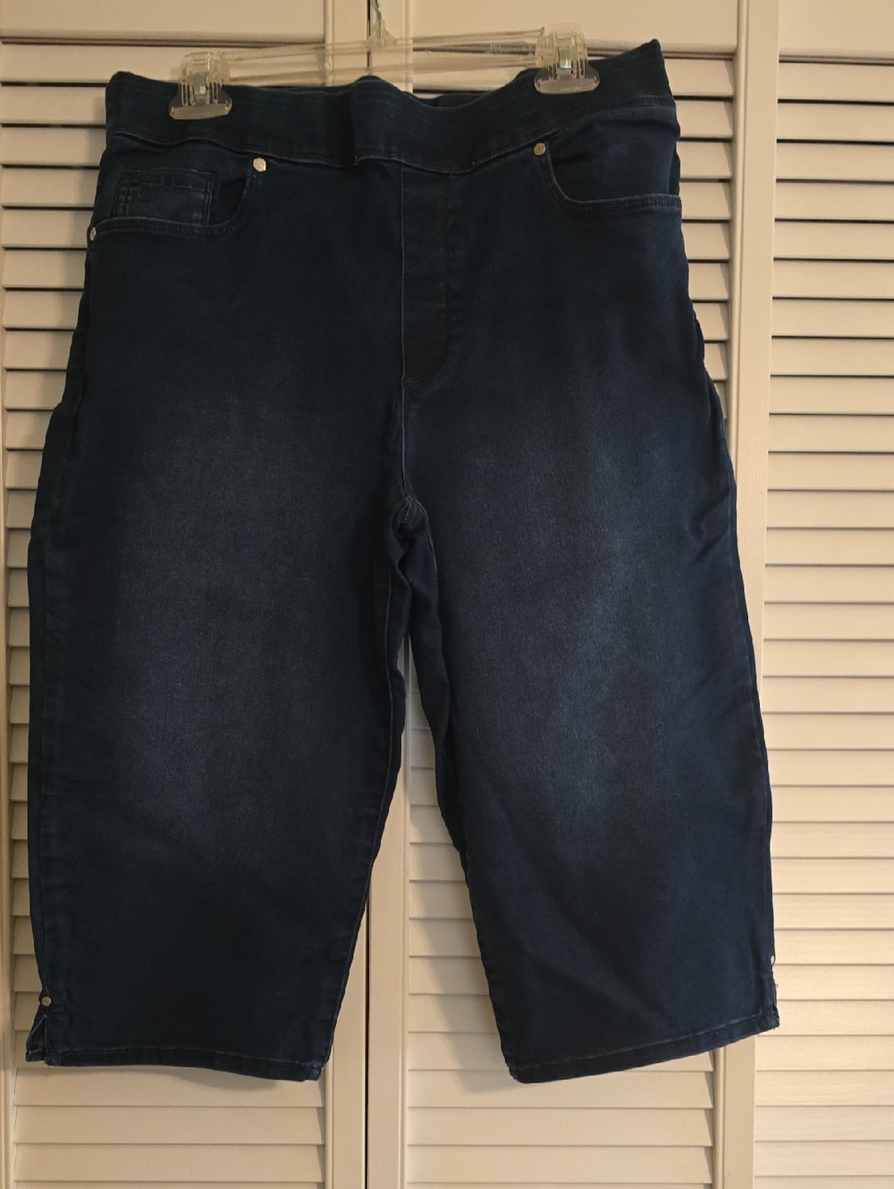 Gloria Vanderbilt Dark Blue Jean Shorts - Relaxed Fit